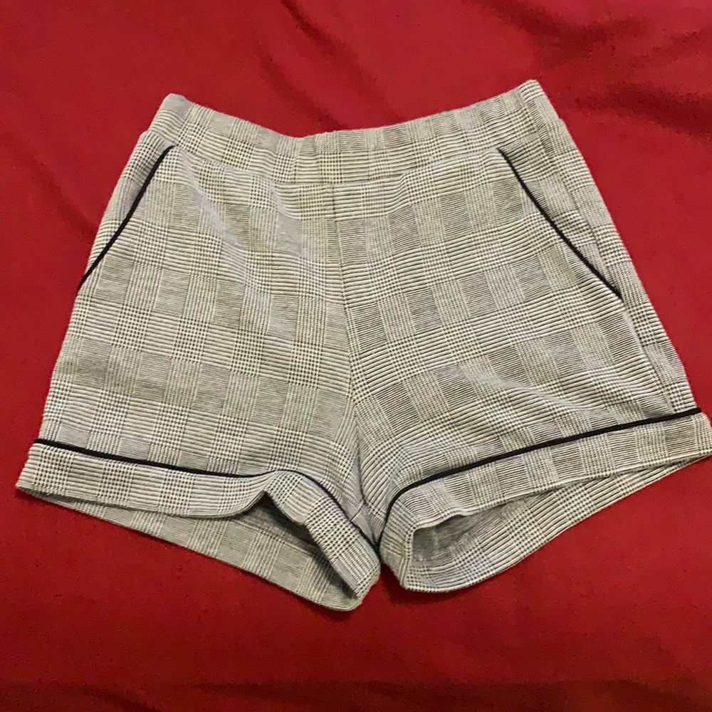 Casual/dressy shorts